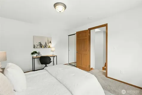 1808 Field Place NE Renton WA 98059