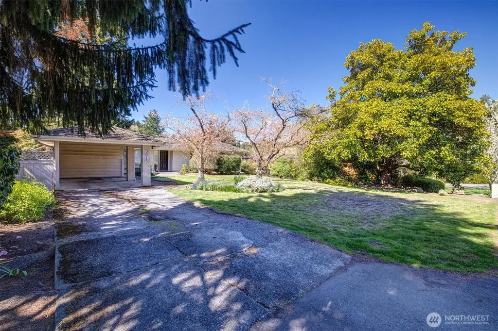 3015 Hunts Point Circle Hunts Point WA 98004