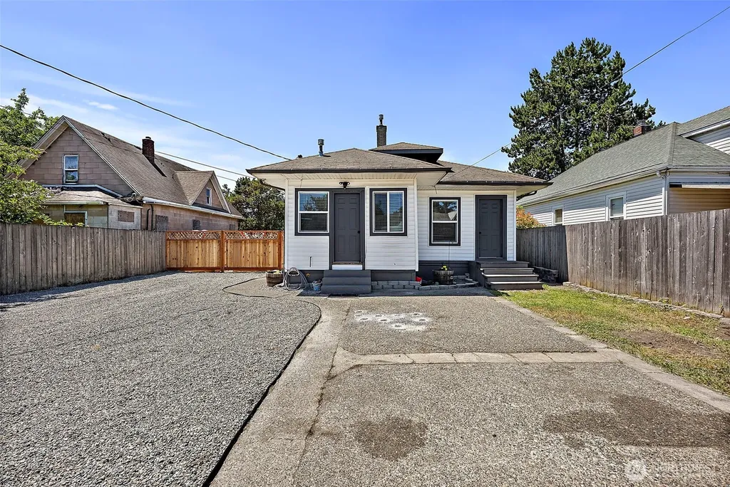 5419 S Oakes Street Tacoma WA 98409