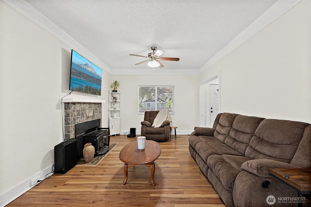 5419 S Oakes Street Tacoma WA 98409