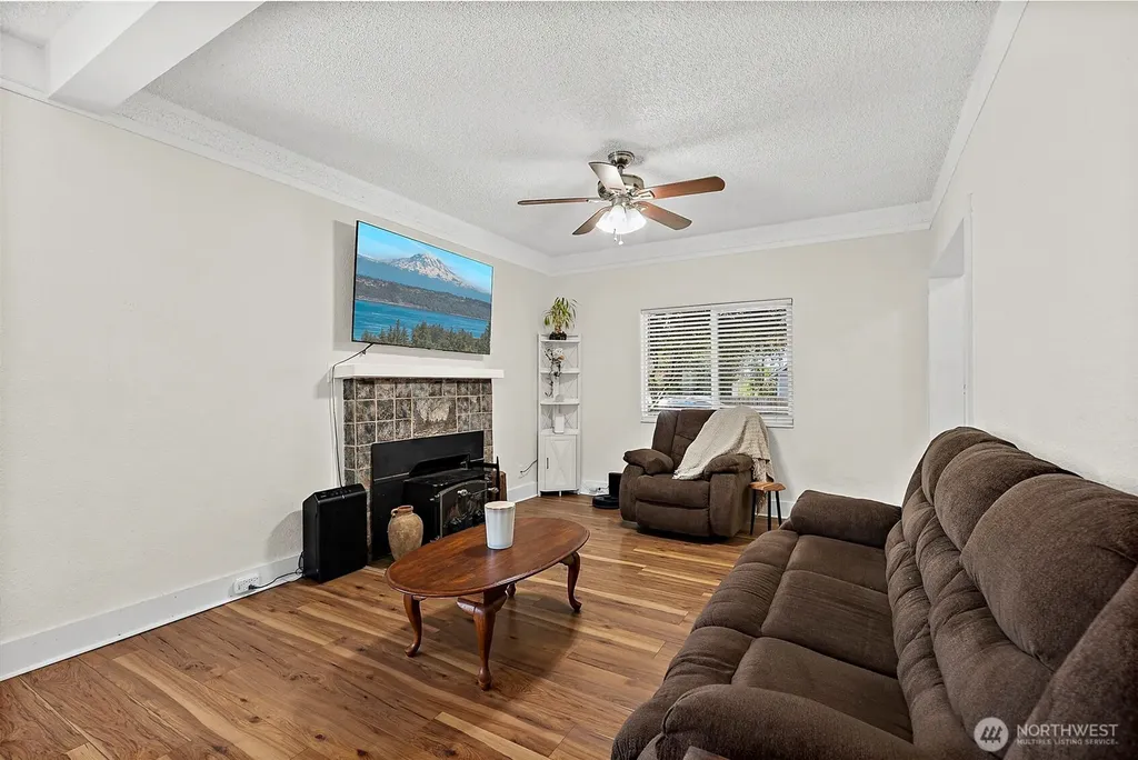 5419 S Oakes Street Tacoma WA 98409