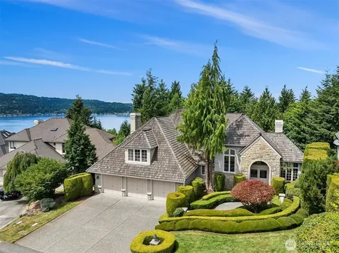 19524 SE 24th Place Sammamish WA 98075