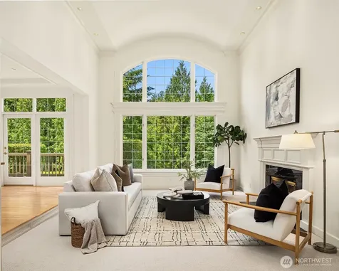 19524 SE 24th Place Sammamish WA 98075