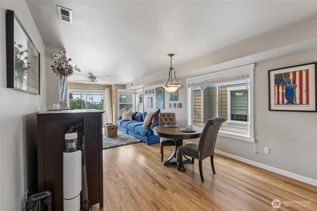 6331 42nd Avenue SW Seattle WA 98136
