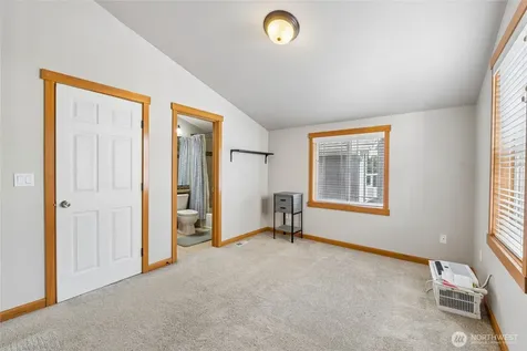 6331 42nd Avenue SW Seattle WA 98136
