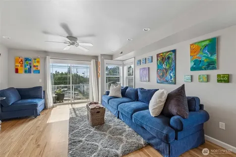 6331 42nd Avenue SW Seattle WA 98136