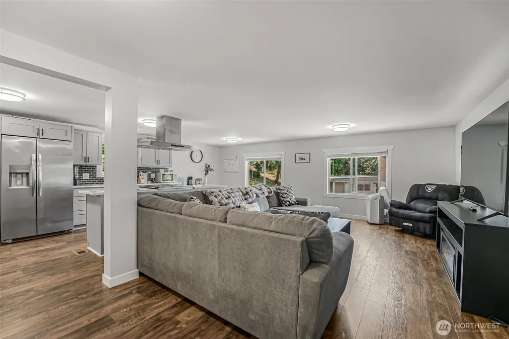 6622 146th Street SW Lakewood WA 98439