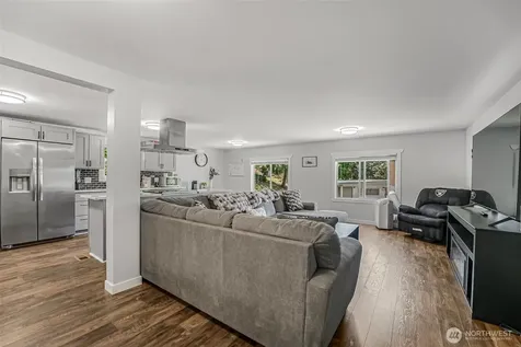 6622 146th Street SW Lakewood WA 98439