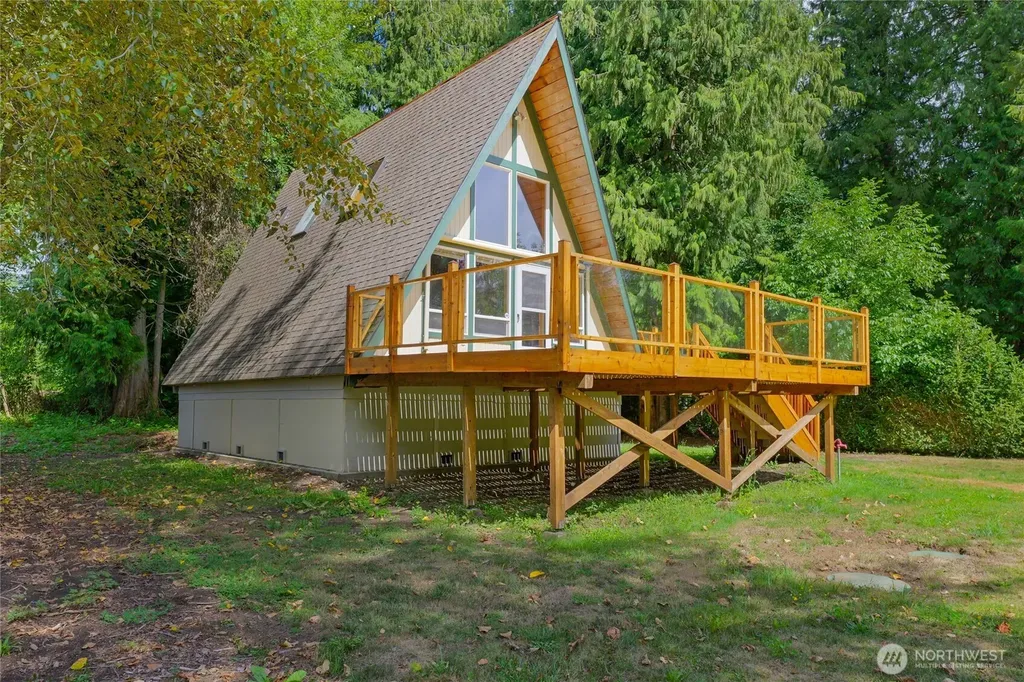 41819 S Shore Drive Concrete WA 98237