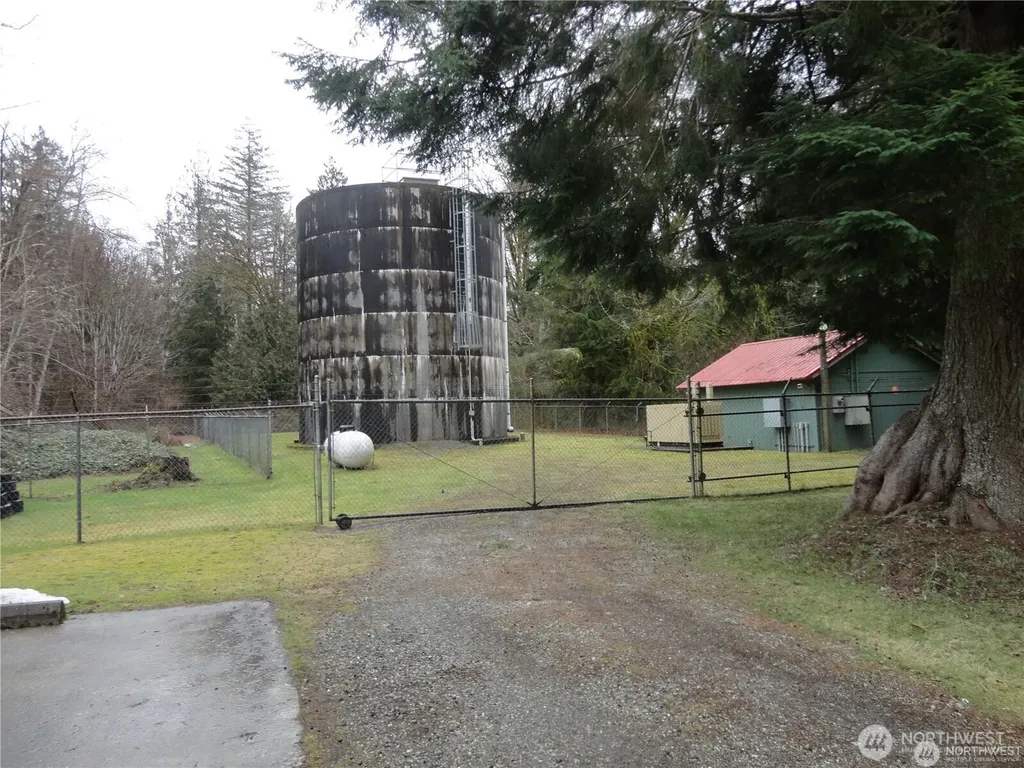41819 S Shore Drive Concrete WA 98237