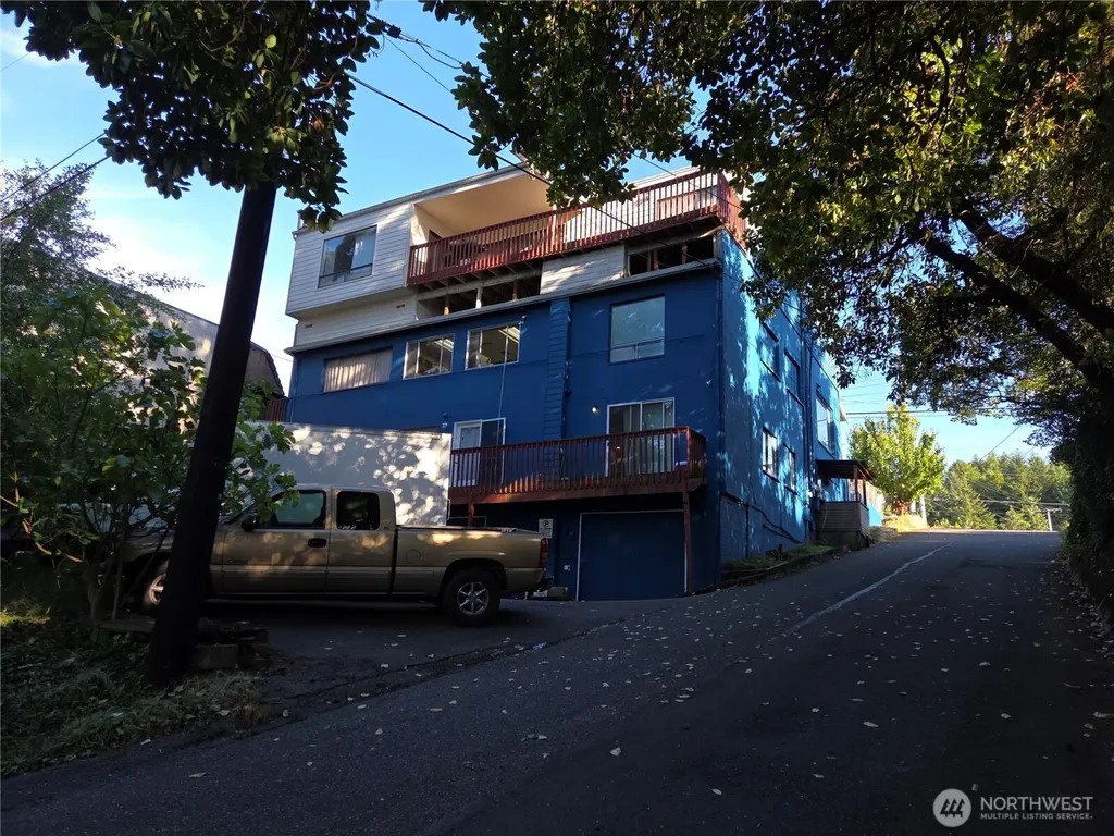 4220 Kitsap Way Bremerton WA 98312