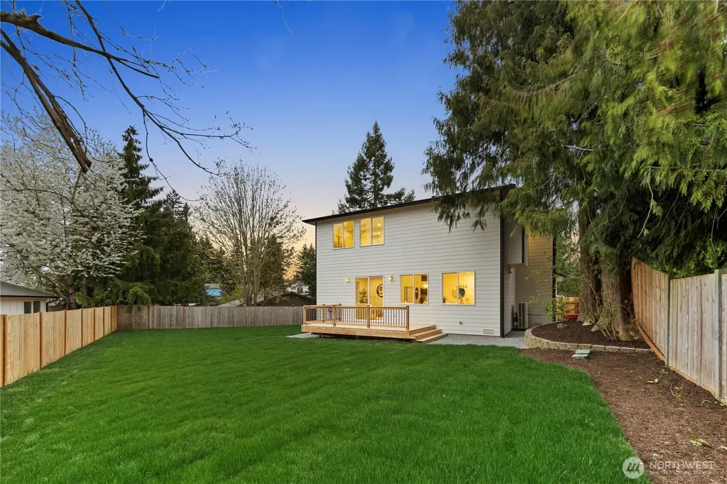 10610 203rd Avenue E Bonney Lake WA 98391
