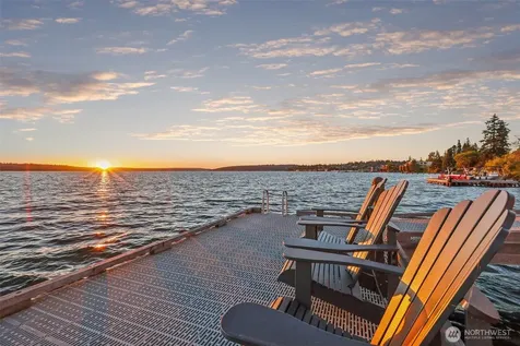 6421 Lake Washington Boulevard NE Kirkland WA 98033