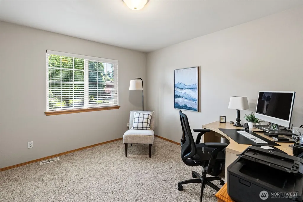 1109 139th Street NW Gig Harbor WA 98332
