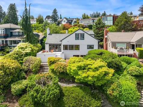 4529 E Laurel Drive NE Seattle WA 98105