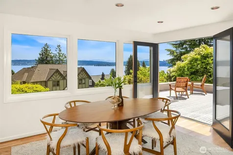 4529 E Laurel Drive NE Seattle WA 98105