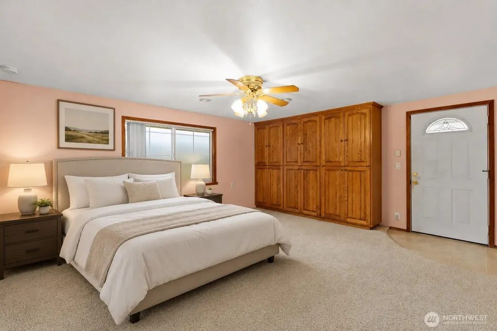 426 4th Avenue SE Pacific WA 98047