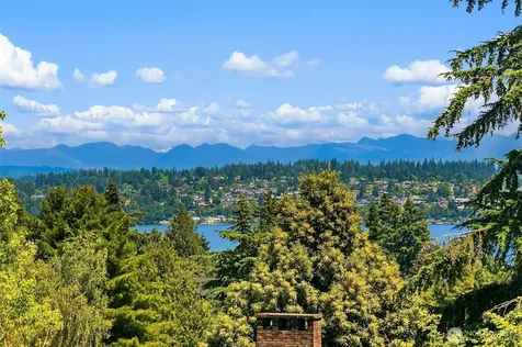 5757 64th Avenue NE Seattle WA 98105