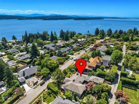 5757 64th Avenue NE Seattle WA 98105