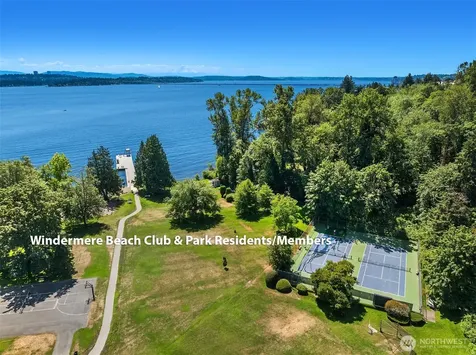 5757 64th Avenue NE Seattle WA 98105
