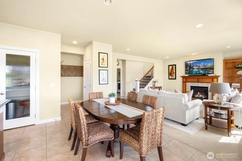 21908 26th Street E Lake Tapps WA 98391