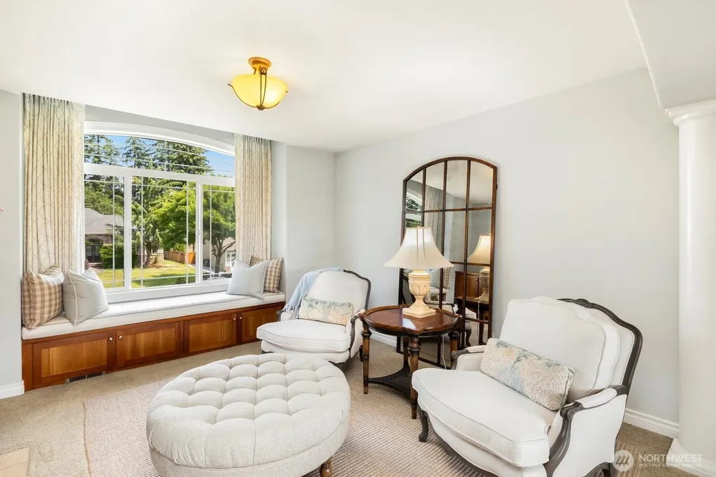 21908 26th Street E Lake Tapps WA 98391
