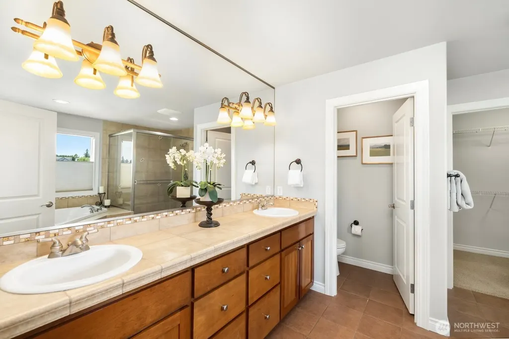21908 26th Street E Lake Tapps WA 98391