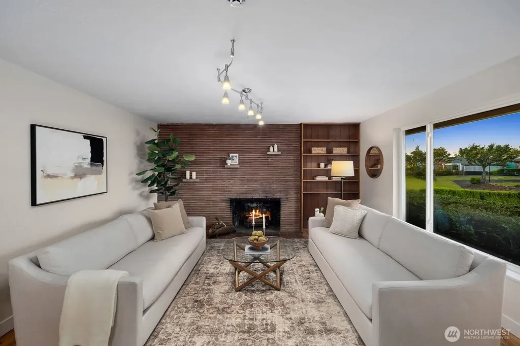 10702 Douglas Drive SW Lakewood WA 98499