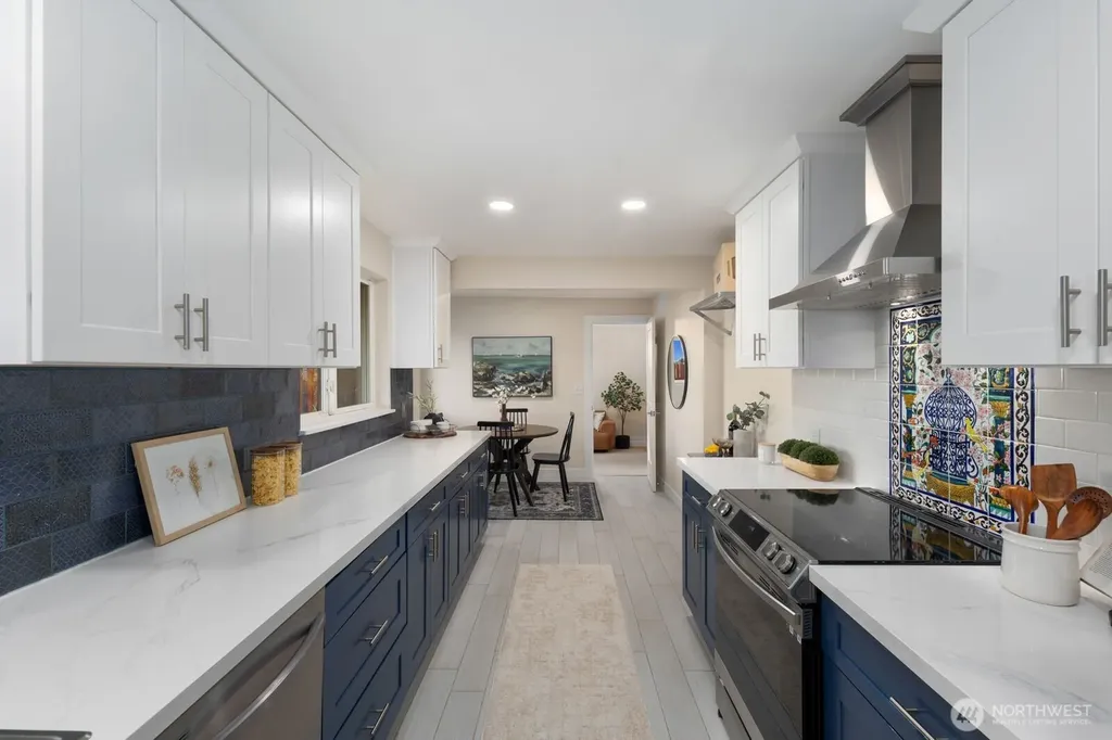 10702 Douglas Drive SW Lakewood WA 98499