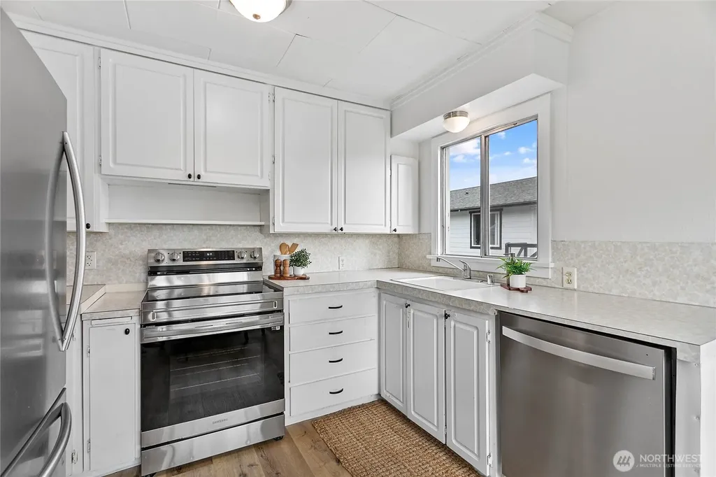 1909 Cleveland Avenue Mount Vernon WA 98273