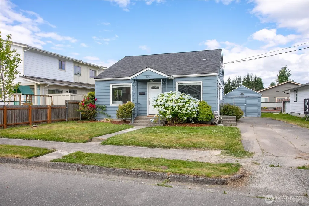 1909 Cleveland Avenue Mount Vernon WA 98273