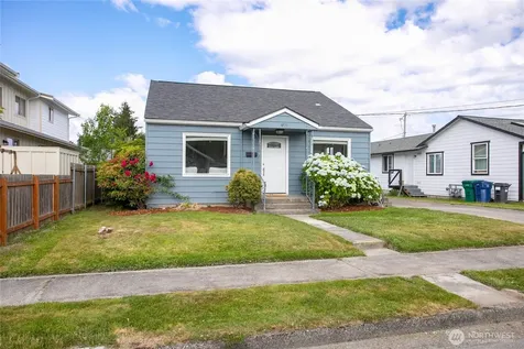 1909 Cleveland Avenue Mount Vernon WA 98273