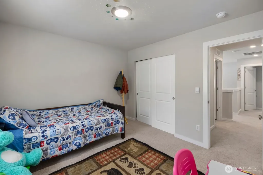 20818 3rd Avenue SE Bothell WA 98012