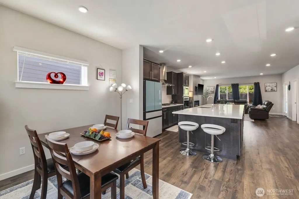 20818 3rd Avenue SE Bothell WA 98012