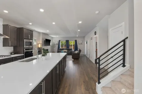 20818 3rd Avenue SE Bothell WA 98012
