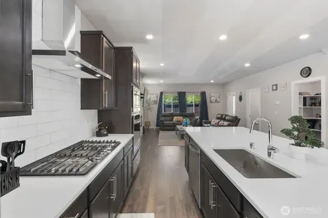 20818 3rd Avenue SE Bothell WA 98012