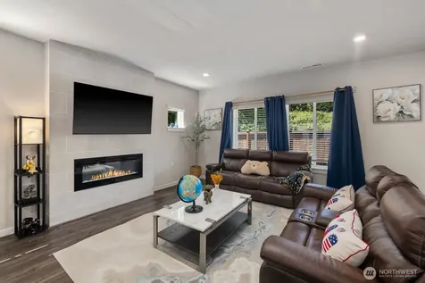 20818 3rd Avenue SE Bothell WA 98012