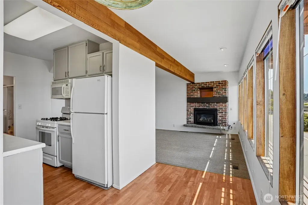 3134 SW 172nd Street Burien WA 98166