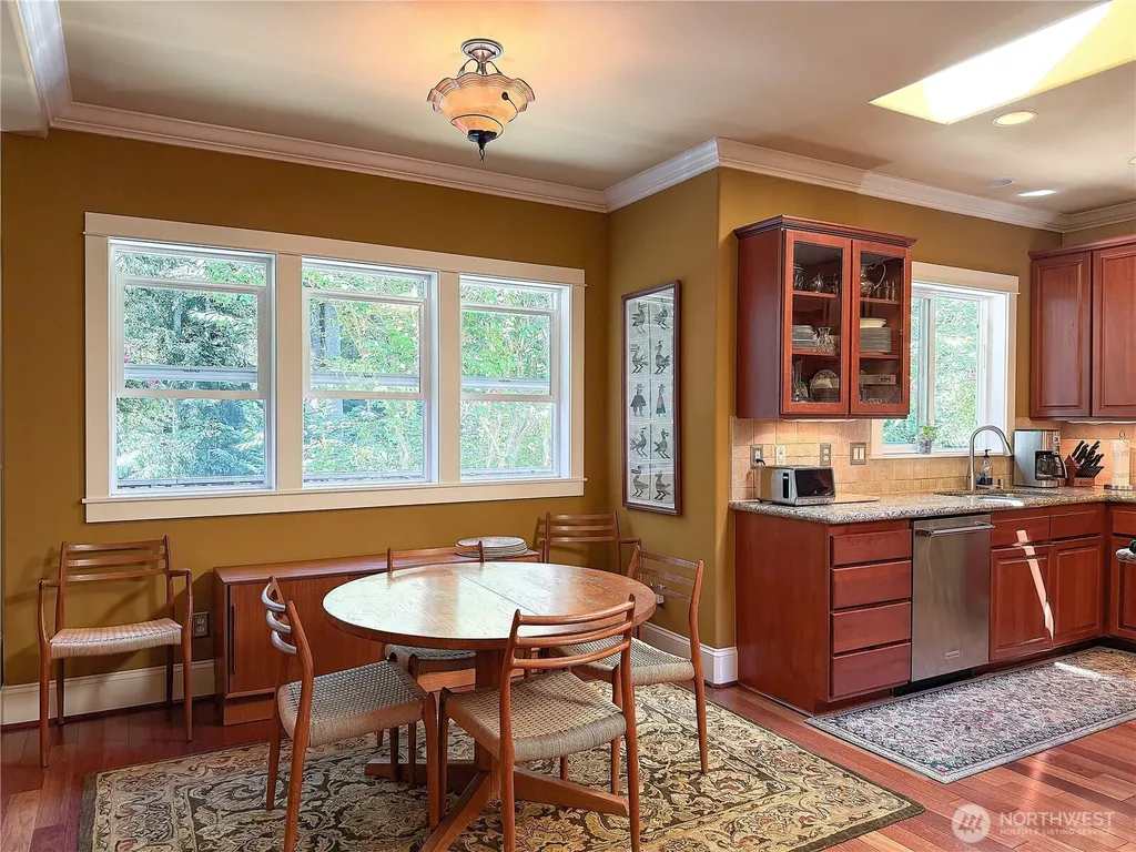 18210 Homeview Drive Edmonds WA 98026