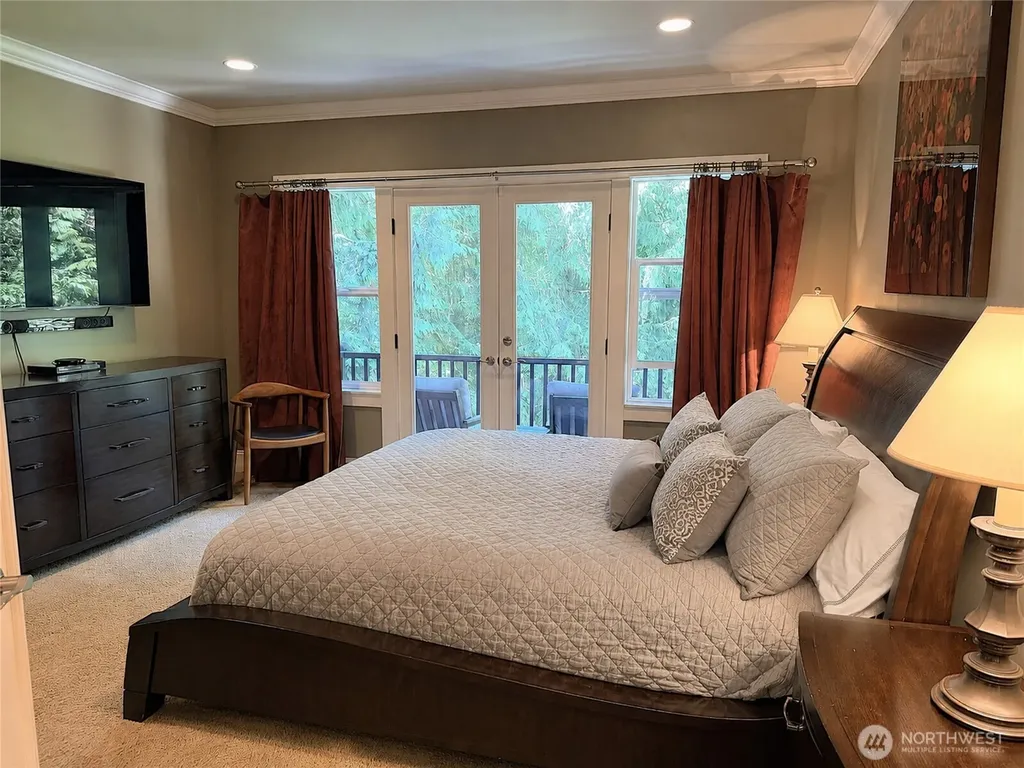 18210 Homeview Drive Edmonds WA 98026