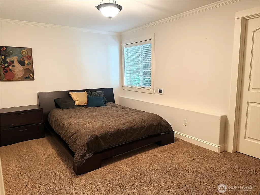 18210 Homeview Drive Edmonds WA 98026