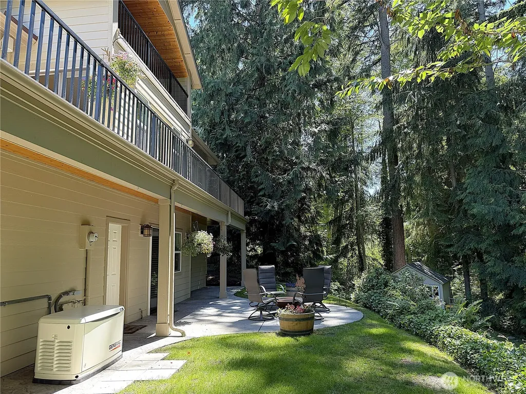 18210 Homeview Drive Edmonds WA 98026