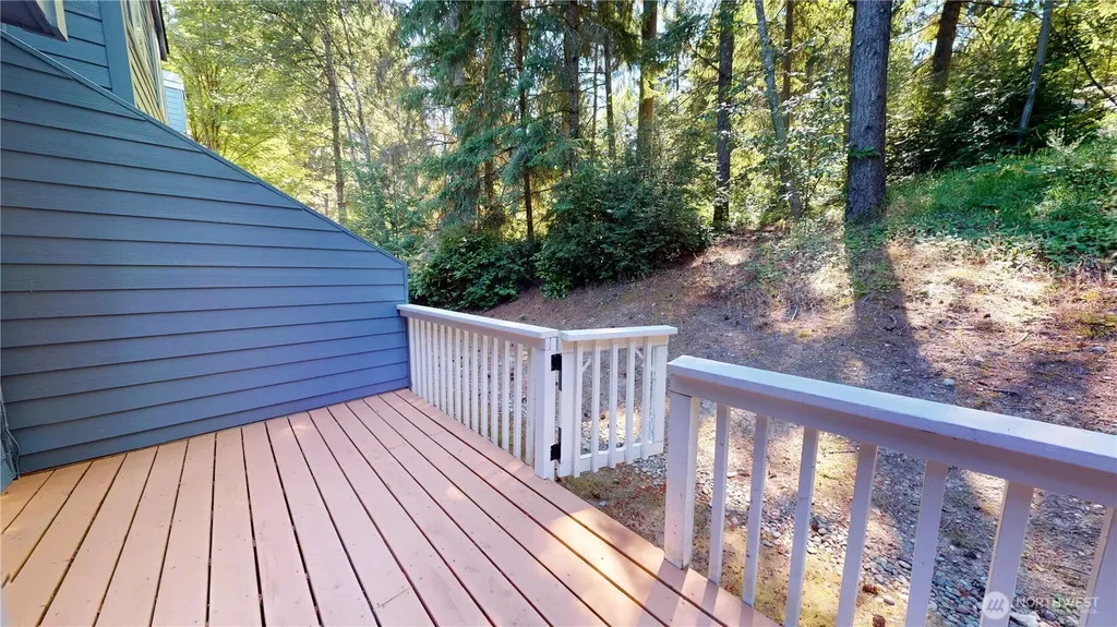 1307 NW Slate Lane Silverdale WA 98383