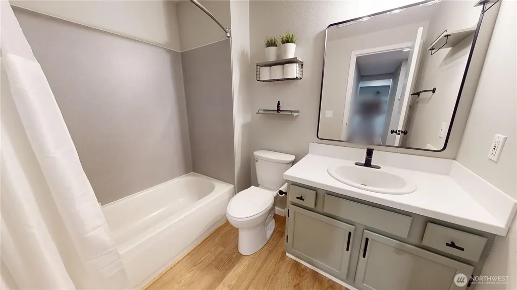 1307 NW Slate Lane Silverdale WA 98383