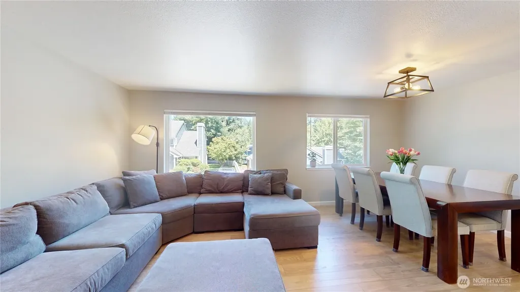 1307 NW Slate Lane Silverdale WA 98383