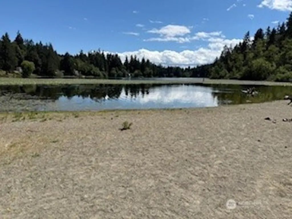 1307 NW Slate Lane Silverdale WA 98383