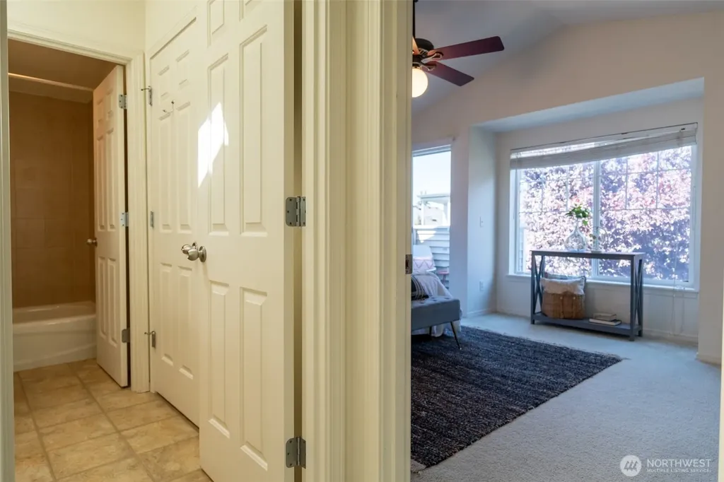 8520 Midvale Avenue N Seattle WA 98103