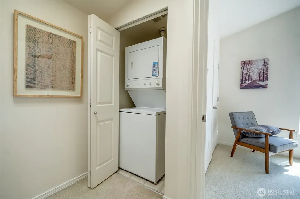 8520 Midvale Avenue N Seattle WA 98103