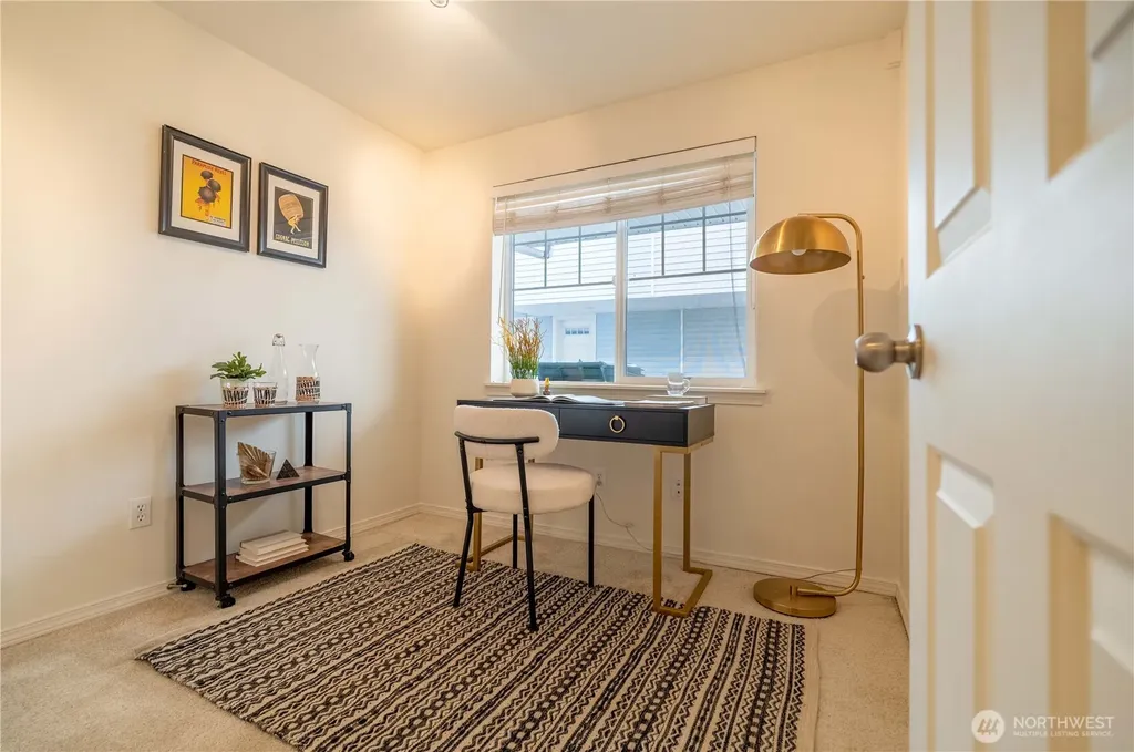 8520 Midvale Avenue N Seattle WA 98103