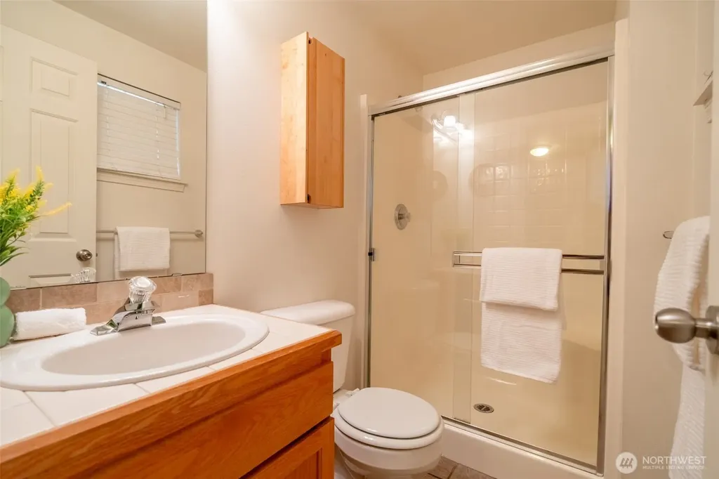 8520 Midvale Avenue N Seattle WA 98103